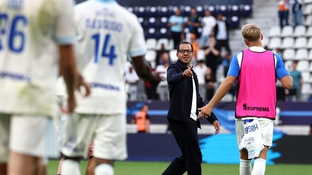 Paris FC's English head coach Liam Rosenior reacts in front Strasbourg's supporters at the end of the French L1 football match between Paris FC and RC Strasbourg at Stade Jean Bouin in Paris on September 19, 2026.