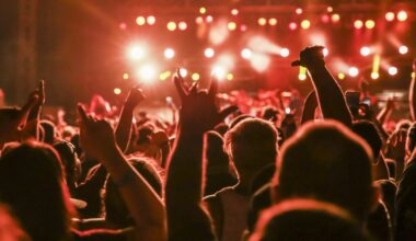 Teenagers set to receive €100 culture voucher in Budget