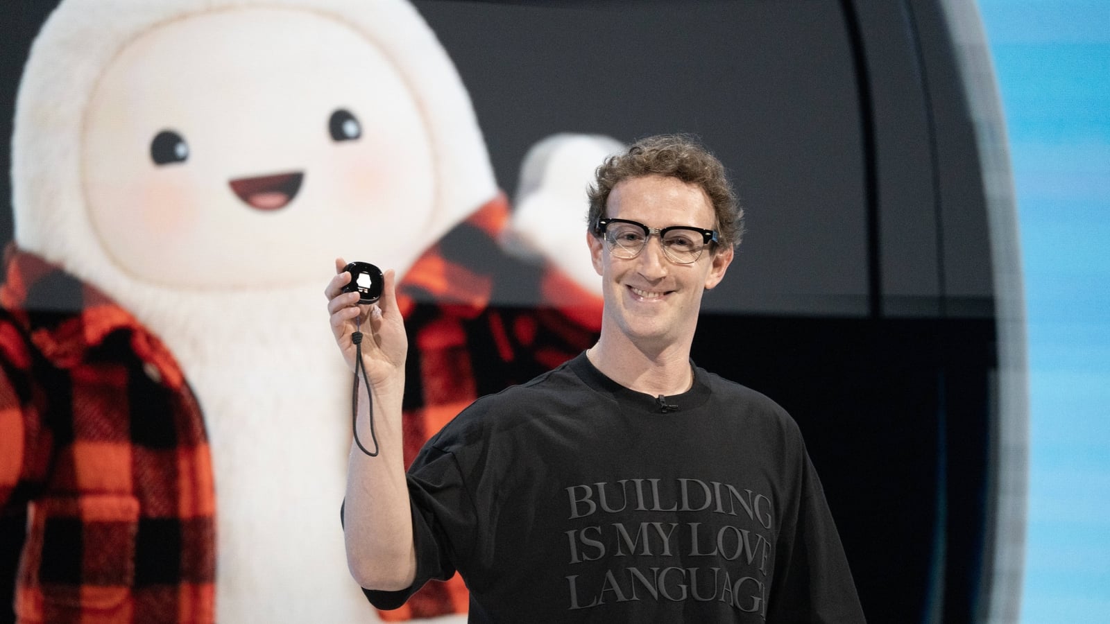 Meta launches camera-free AI glasses amid concerns