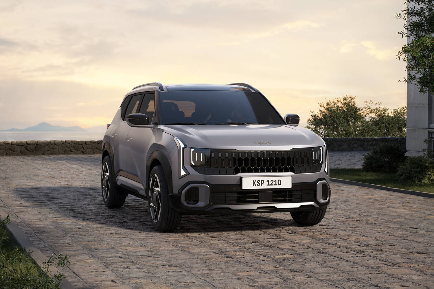 Hybrid Kia Seltos SUV goes on sale in Ireland from €39,500 - in dealers now