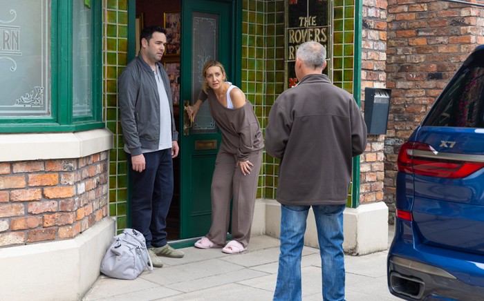 Kevin chats to Eva and Ben outside of the Rovers in Corrie