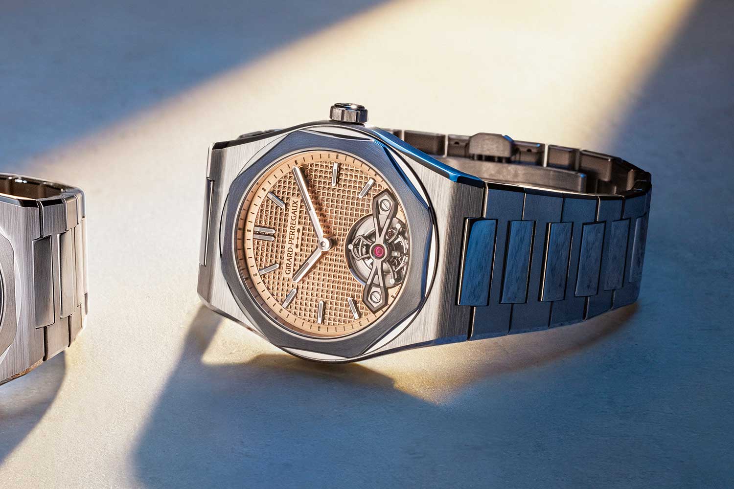 Girard-Perregaux Laureato Fifty Tourbillon