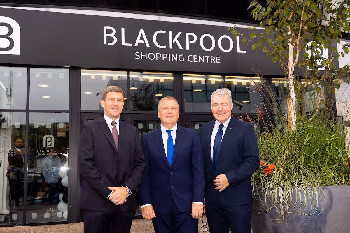 Roger Dineen, Lugus Capital; EU Commissioner, Michael McGrath and John Hartnett, Centre Manager, Blackpool pictured at the official relaunch of Blackpool Shopping Centre following the completion of a major multimillion-euro refurbishment