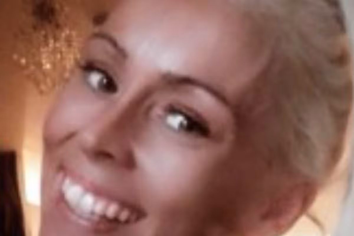 Gardaí are appealing to the public for assistance in locating Chloe Sweeney (29), who has been reported missing from Naas, Co. Kildare since Tuesday 15th September 2026