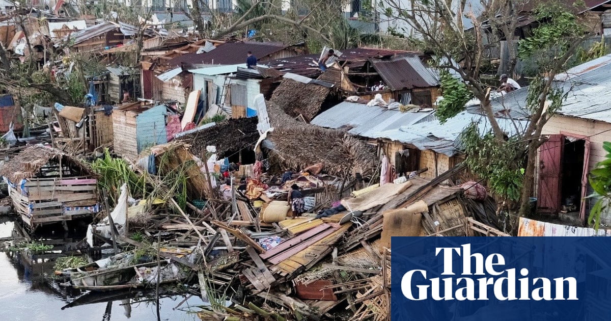 Weatherwatch: AI model beats standard methods at predicting cyclones | Hurricanes