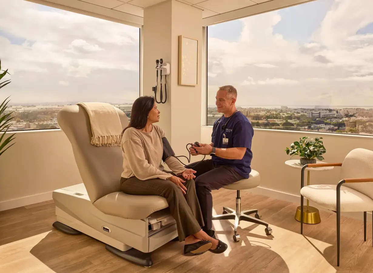 What A $4,000 Membership Says About American Emergency Care