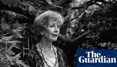 The twilight of Edna O’Brien: son chronicles novelist’s dedication to her craft and the dread of loss | Edna O'Brien
