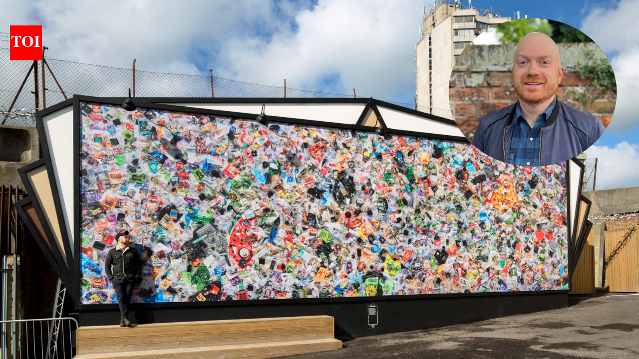 A man collected every piece of plastic he threw away for a year, 4,490 pieces later, his experiment became a movement to reduce everyday plastic waste |