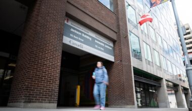 More than 90% of public servant early retirement applications will be approved