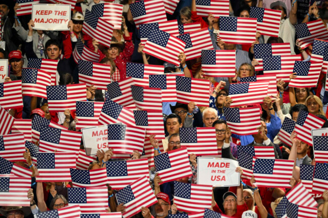 dallas-texas-usa-9th-sep-2026-fans-cheer-as-president-donald-trump-speaks-to-the-crowd-during-scenes-at-the-dallas-2026-mid-term-convention-at-the-american-airlines-center-in-dalla-credit-image