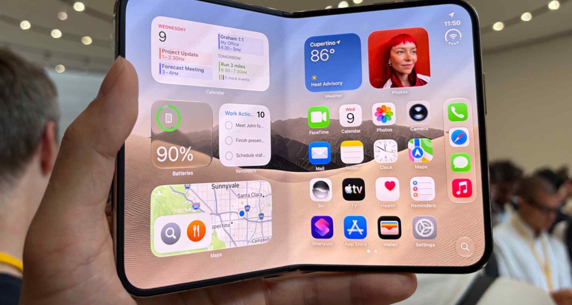 Apple folding Duo opens opportunity for Nitto Denko, Nippon Electric Glass