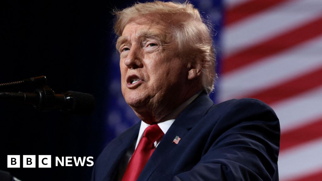 Trump's comments on a united Ireland may have targeted audience across the Atlantic - BBC