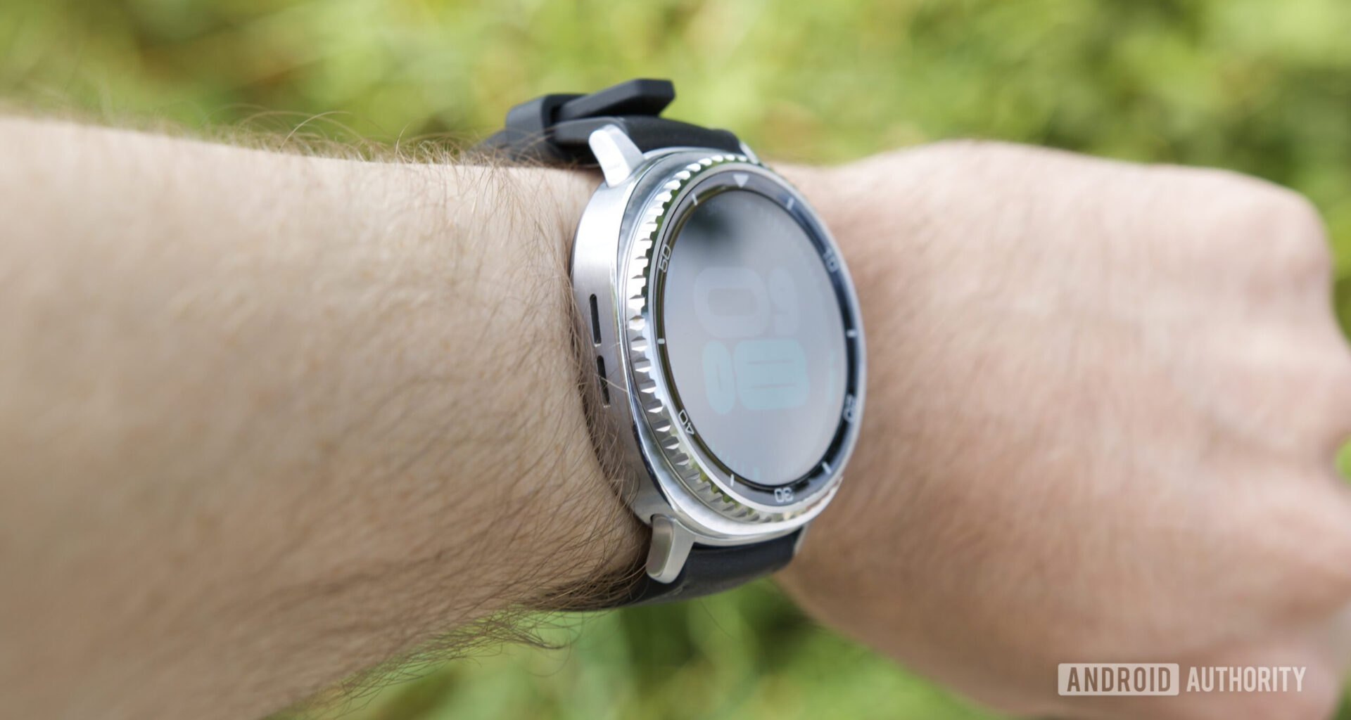 Side view of someone wearing the Galaxy Watch 8 Classic.