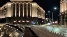 Low-light video screengrabs, Pixel 11 Pro: 2x -  (3840x2160px) - News 26 09 Google Pixel 11 Pro vs. 10 Pro review