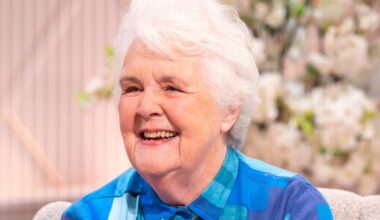Coronation Street's Catherine Tyldesley pays tribute to Stephanie Cole