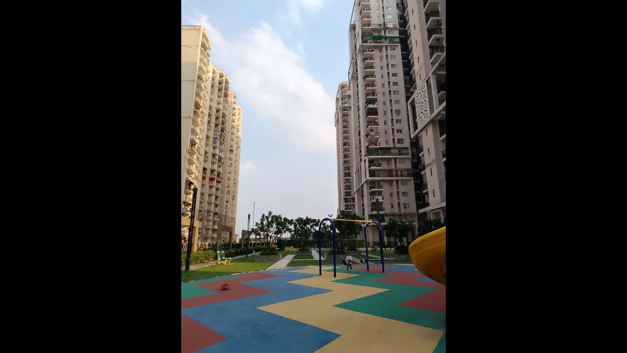 Lava Virat V1 5G camera sample