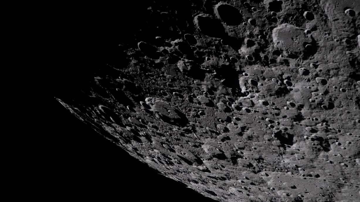 Cities won't survive on the moon as there isn't enough water, scientists say