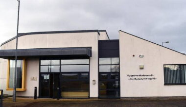 Woman (60s) barred from two Donegal supermarkets after theft charges