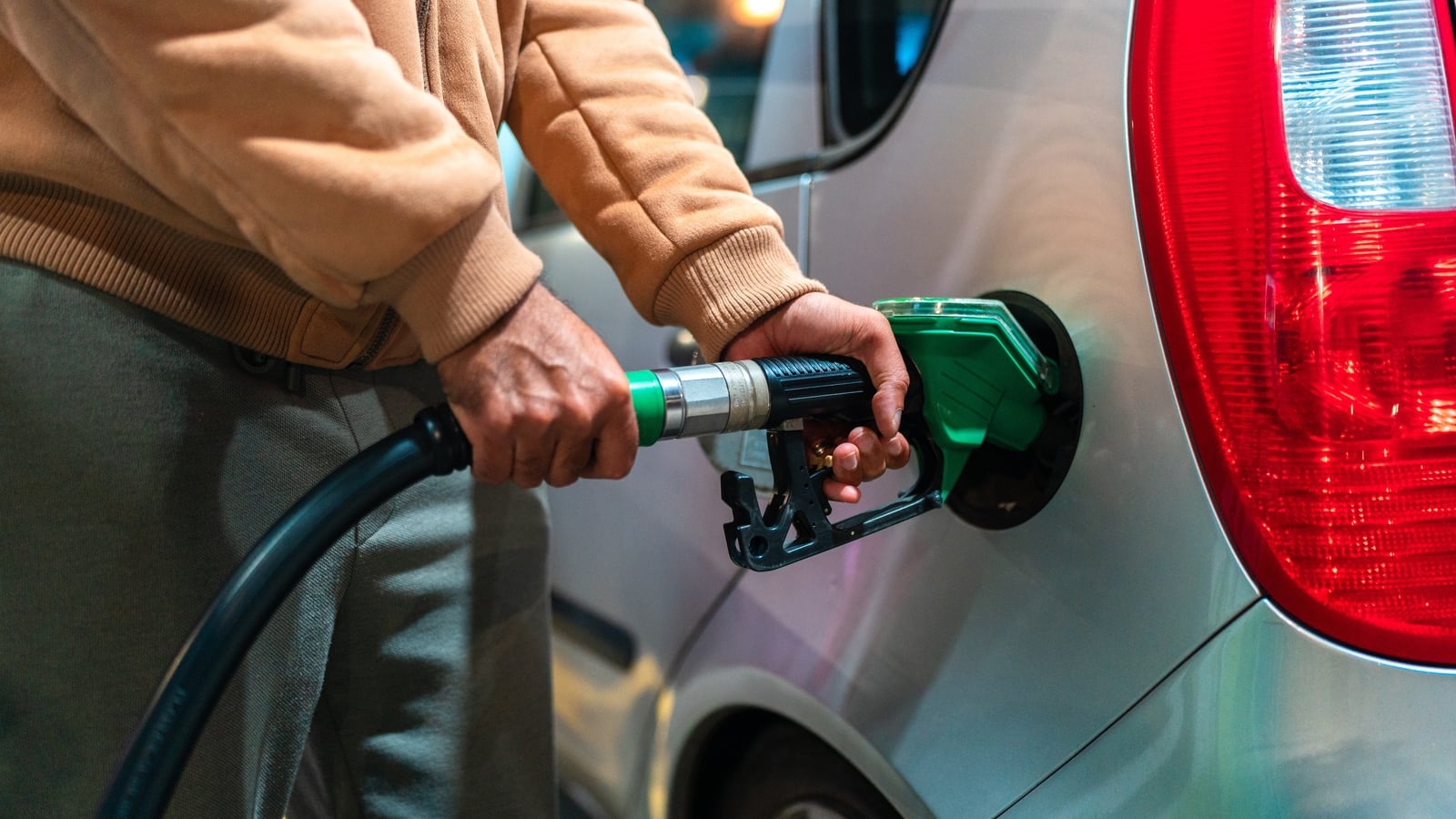 Chambers hints fuel excise cuts to be extended in Budget