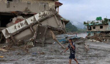 ‘Limit overshoot, peak, decline’: A new global goal for climate change? | Climate Crisis