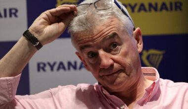 Ryanair boss demands ‘overpaid, failing’ air traffic chief be sacked after UK airport crisis