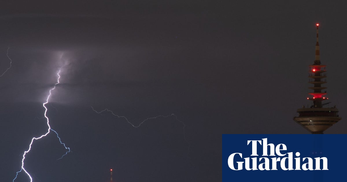 El Niño and global heating pushes water vapour in Earth’s atmosphere to record levels in August | Environment