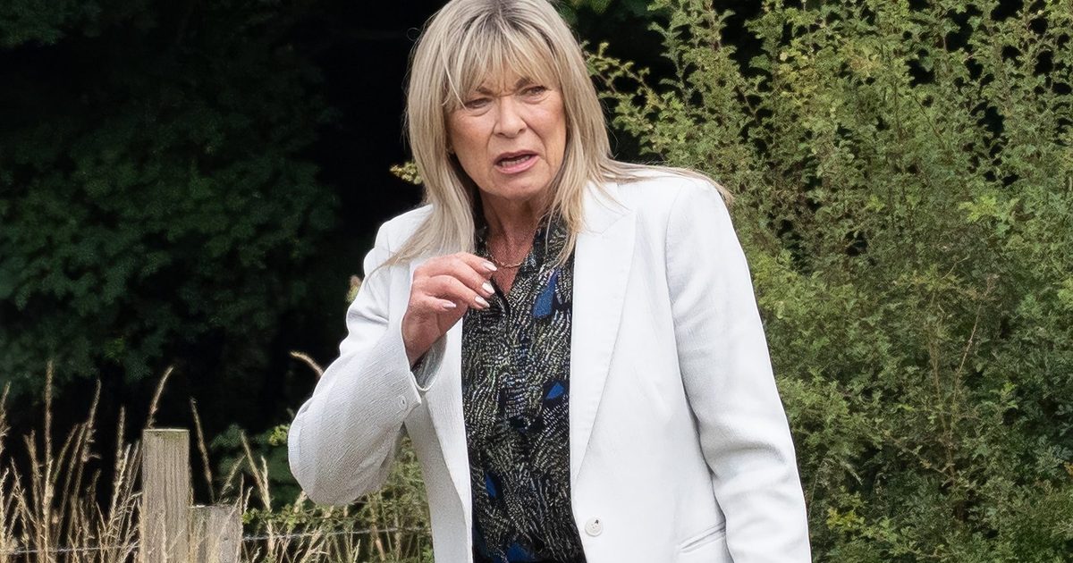 Emmerdale airs Kim Tate flashback as DS Ramsden's identity revealed
