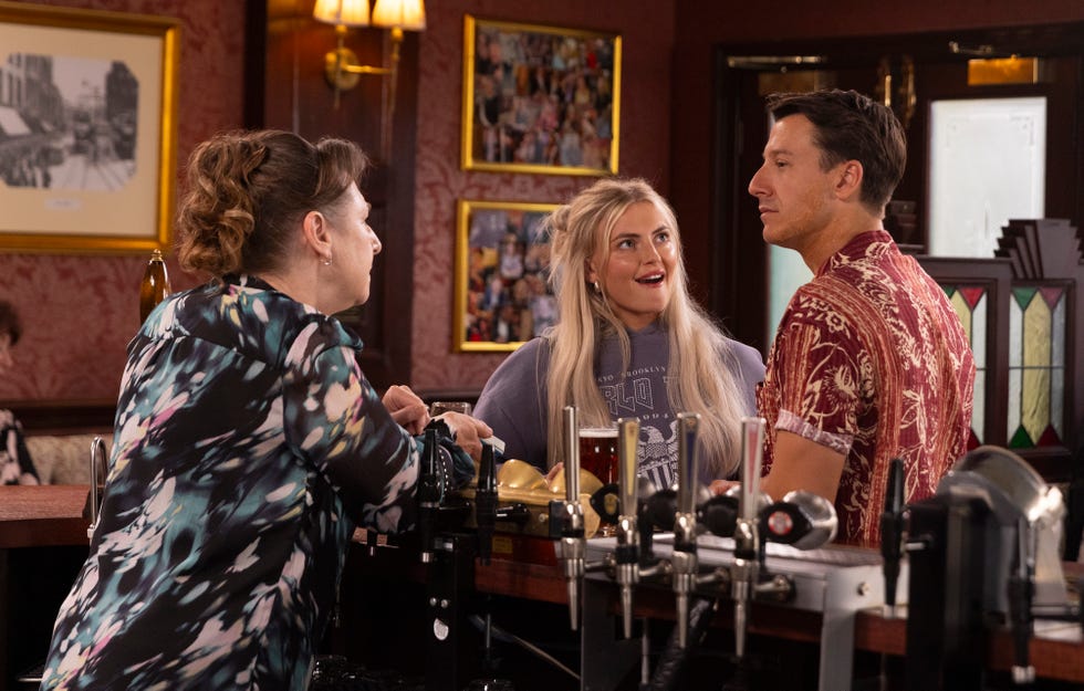 bethany platt, ryan connor, coronation street
