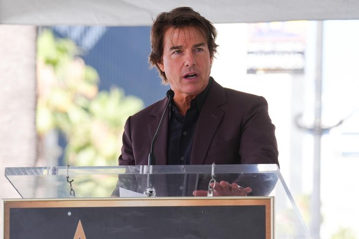 Tom Cruise speaks during a ceremony honoring David Beckham with a star on the Hollywood Walk of Fame in Los Angeles, June 12. AP-Yonhap