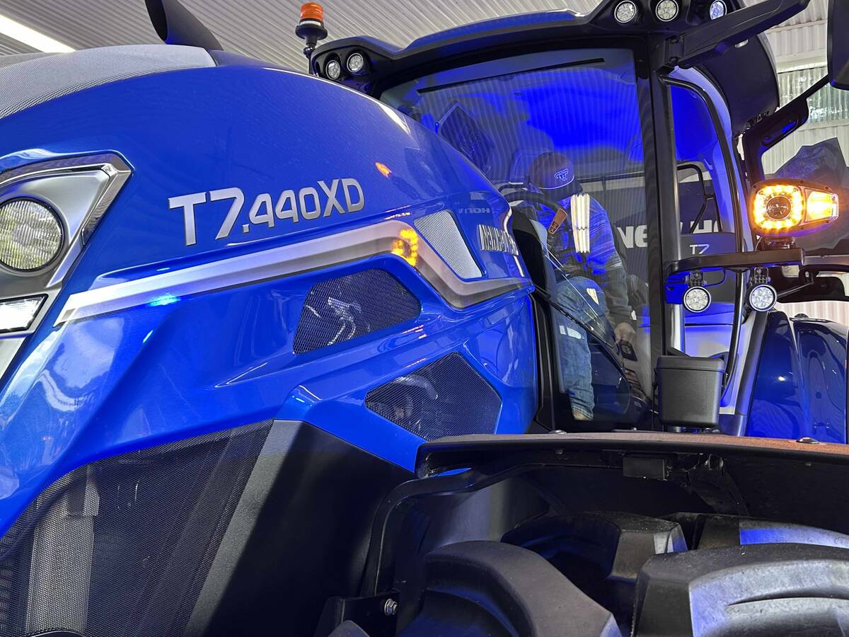 New Holland T7 redesign debuts at Canada’s Outdoor Farm Show