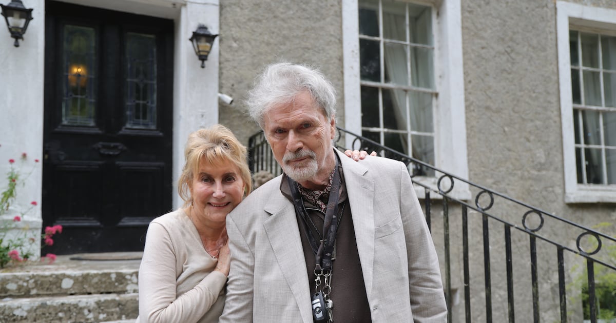 Patrick Bergin, co-star of Julia Roberts in Sleeping with the Enemy, seeks buyer for Offaly castle – The Irish Times