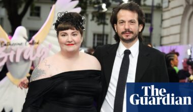 Girls creator Lena Dunham welcomes baby girl delivered via surrogate | Lena Dunham