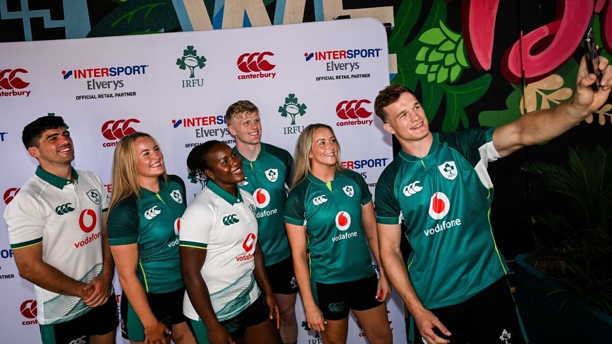 In attendance at the launch at Guinness Open Gate Brewery in Dublin are, from left, Jimmy O'Brien, Fiona Tuite-O'Sullivan, Linda Djougang, Tommy O'Brien, Stacey Flood and Josh van der Flier. Pic: Brendan Moran/Sportsfile.