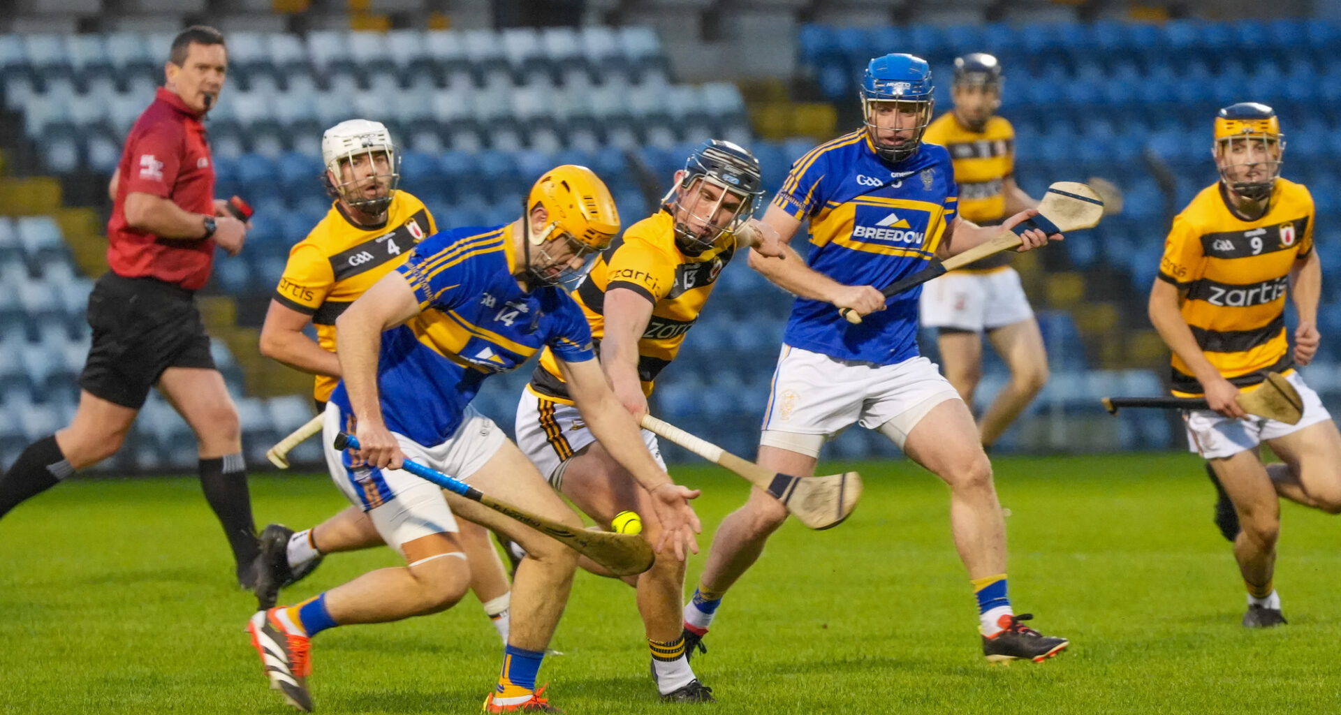 Gutsy Carrigtwohill rally to defeat Na Piarsaigh after penalty drama at Páirc Uí Rinn