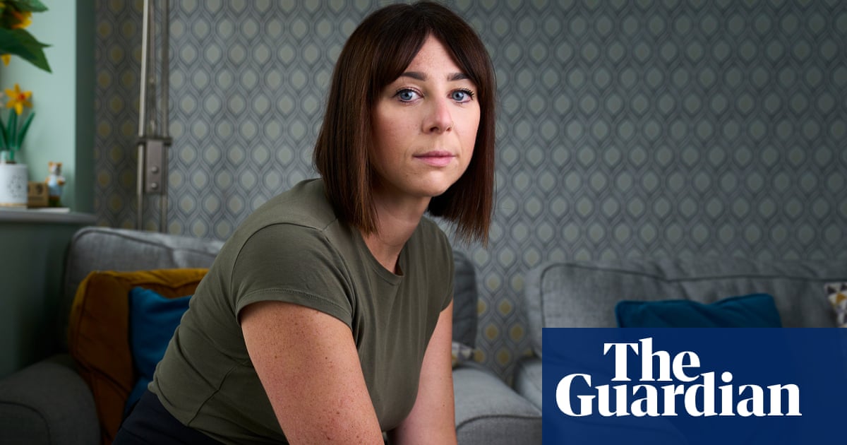‘It makes you feel helpless’: patients and doctors cast doubt on standard treatment for endometriosis | Endometriosis