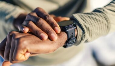 Scientists Say Smartwatch Calorie Estimates May Be Up to 25% Off