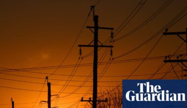 Australia’s renewables transition is well under way – but meeting its 2030 target will be ‘extremely challenging’ | Environment