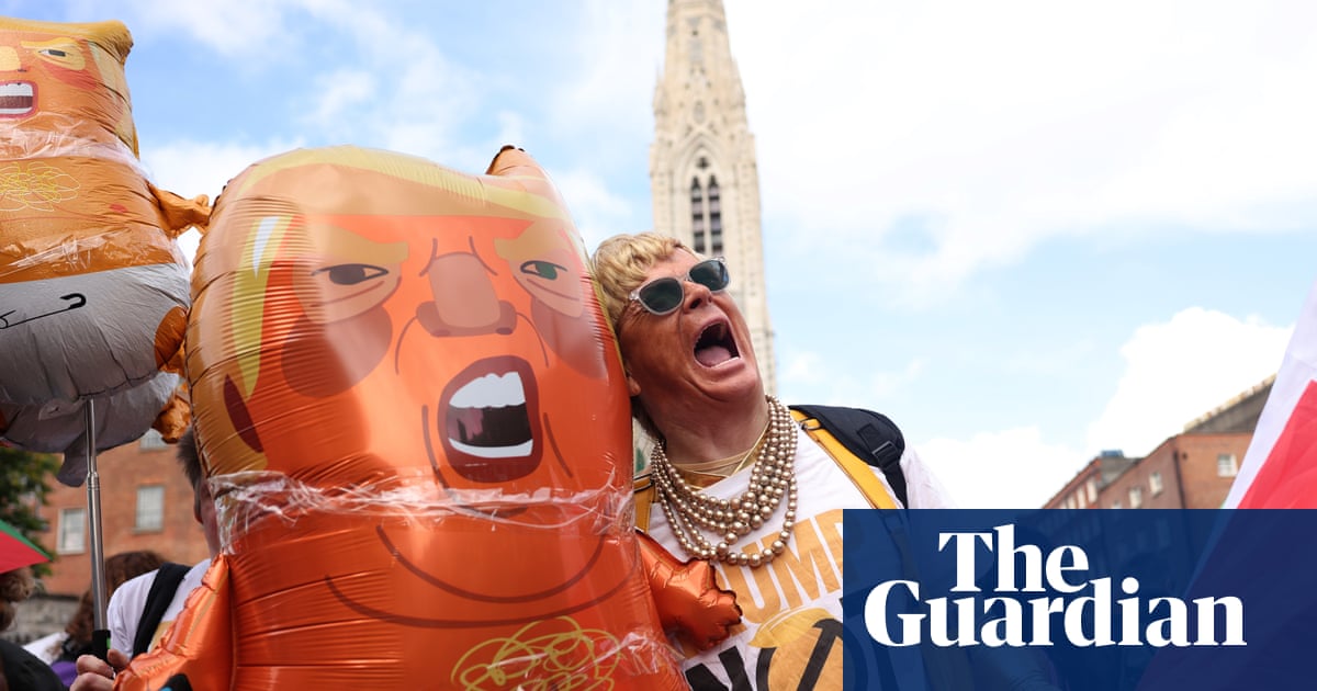 Protesters against Trump’s visit to Ireland react to ‘united Ireland’ comments – video | Ireland