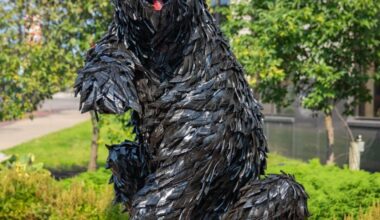 Eau Claire Sculpture Tour looks for help to let "Sunny Stay" | Eye On Eau Claire