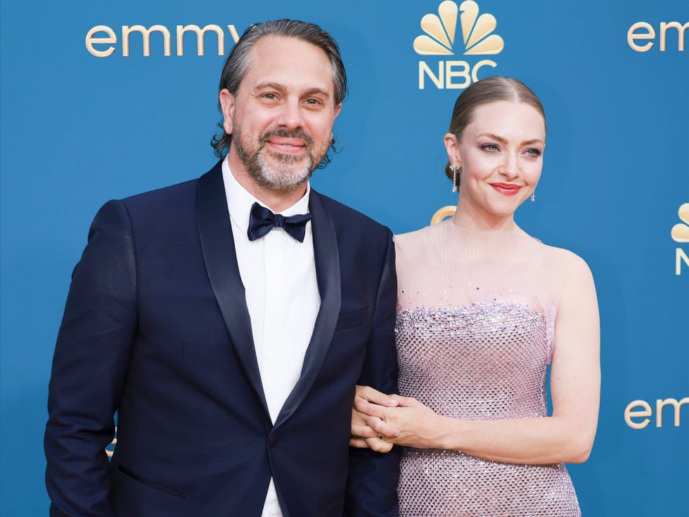 amanda seyfried, thomas sadoski