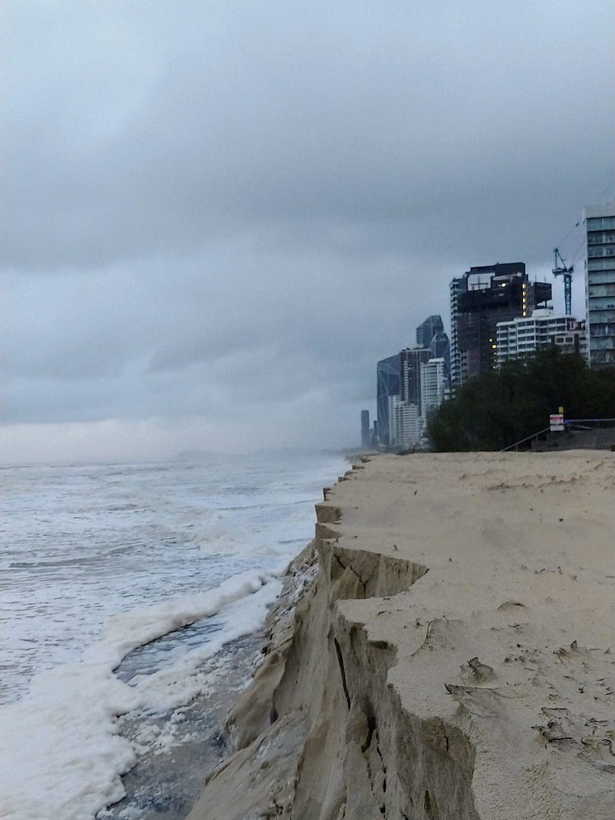 coastal erosion at surfgers paradise