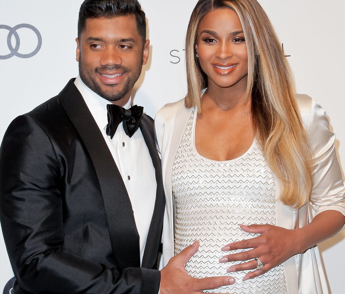 Ciara, Russell Wilson Reveal Baby No. 5 to Their Kids in Video