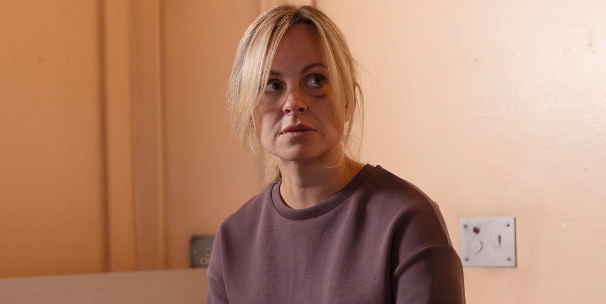 Coronation Street's Sarah is replaced in new scenes
