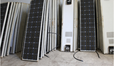 After 30 years in hot-arid climate, Arco solar modules still deliver about half their original power