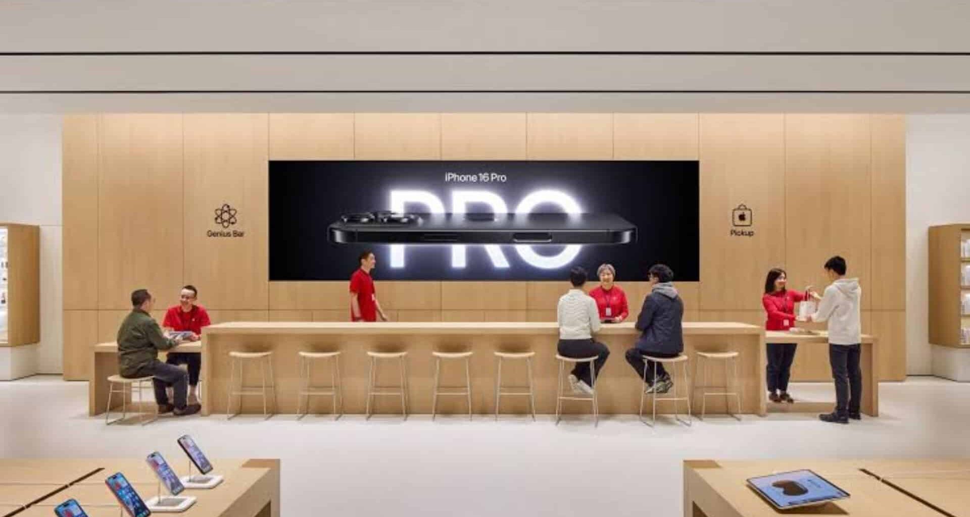 Apple Tests AI Live Notes for Genius Bar Customer Sessions