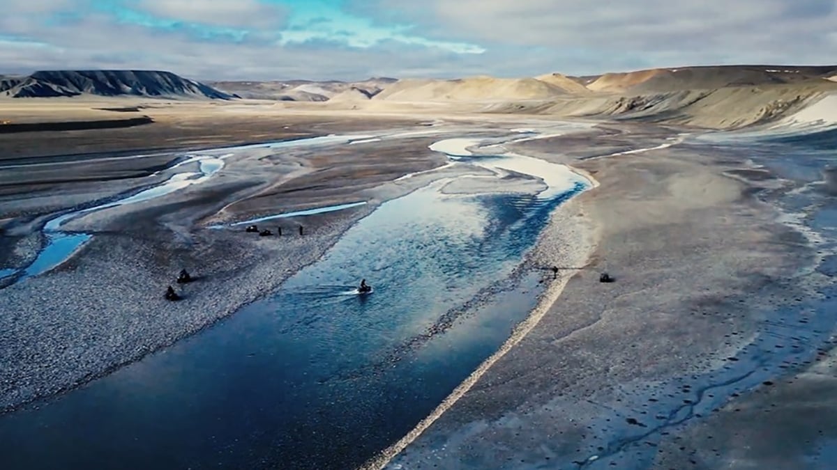 Arctic Rivers Are Defying What Scientists Thought They Knew About Erosion : ScienceAlert