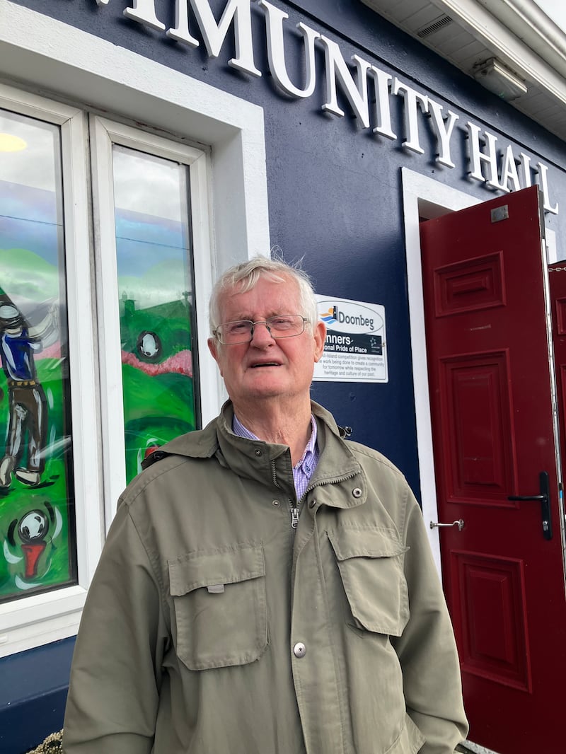 Tommy Comerford at the Community Centre in  Doonbeg village in County Clare as last minute preparations take place. Photo: Dara Bradley