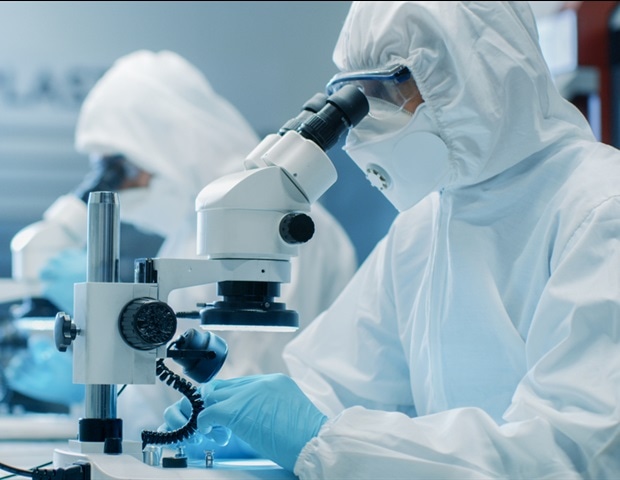 Microscopic peptide droplets reduce colorectal tumor growth in mice