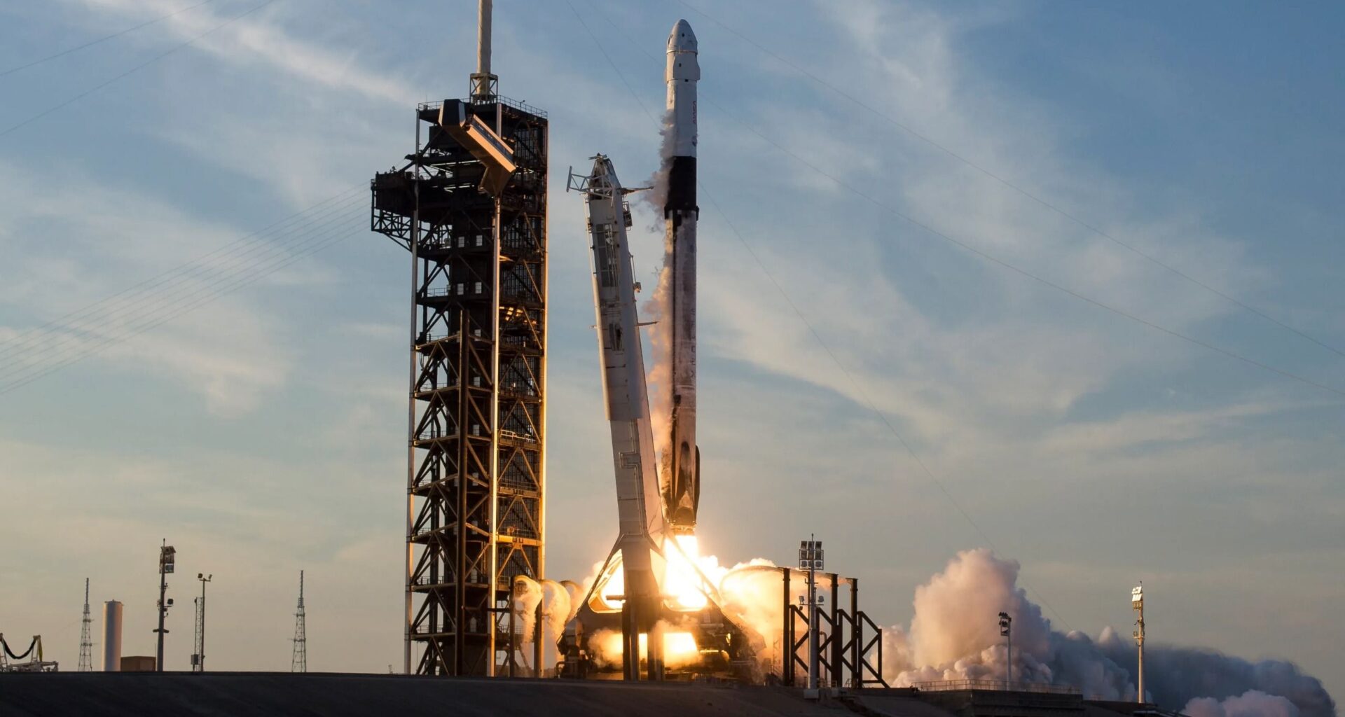 NASA awards SpaceX $946 million for 3 more astronaut missions to the ISS