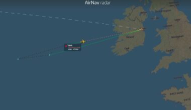 Delta DL45 to JFK is declaring an emergency after U-turn over Atlantic